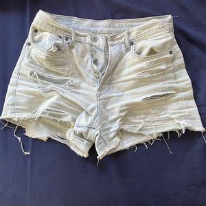 American eagle light wash jeans size 6 worn once